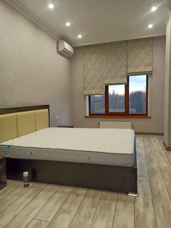 2-комнатная квартира Дача Ковалевского