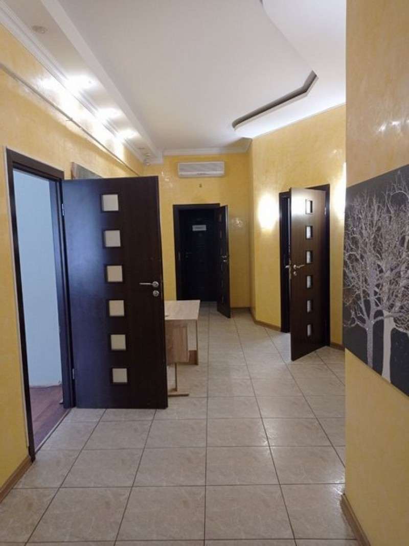 Офис Европейская