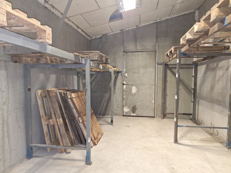 Здание Виноградная