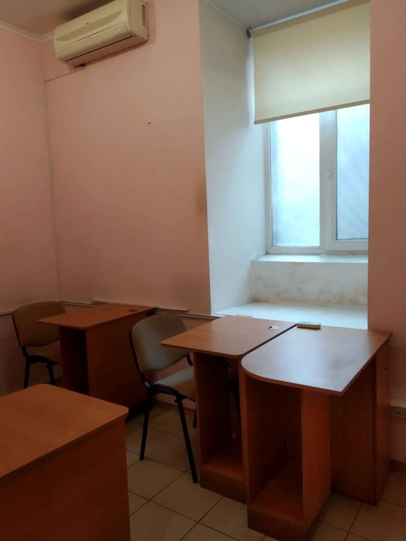 Подвальное помещение Пастера