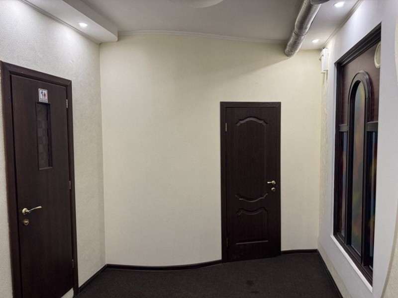 Офис Итальянская