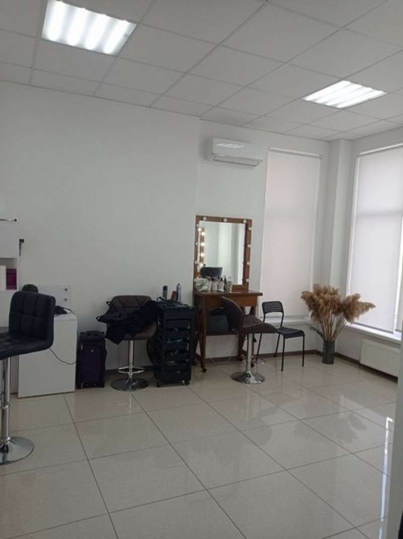 Офис Среднефонтанская