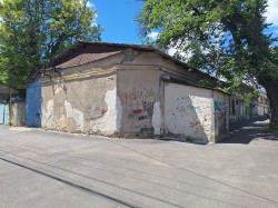 Здание