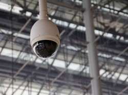  Безопасность в офисе: IP видеонаблюдение и системы контроля доступа