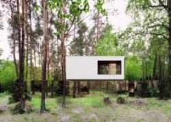  В Польше появился дом, который «парит в воздухе»