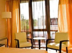 27-12-2012 Готельна нерухомість: типи готелів, послуги