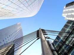 11-02-2013 Європейські банки розпродують комерційну нерухомість