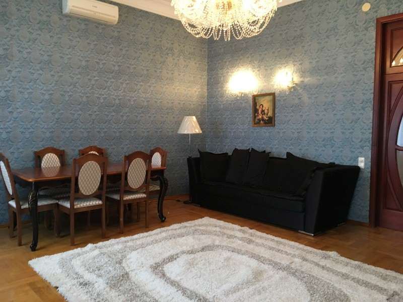 4-комнатная квартира Одесса, Центр, ул. Екатерининская площадь