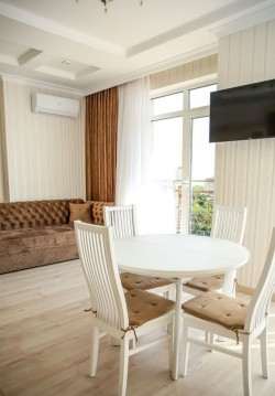 Фото 1: 2-комнатная квартира в Одессе Аркадия Цена аренды 1300