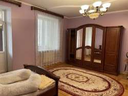Фото 5: 4-комнатная квартира в Одессе Приморский район Цена аренды 900
